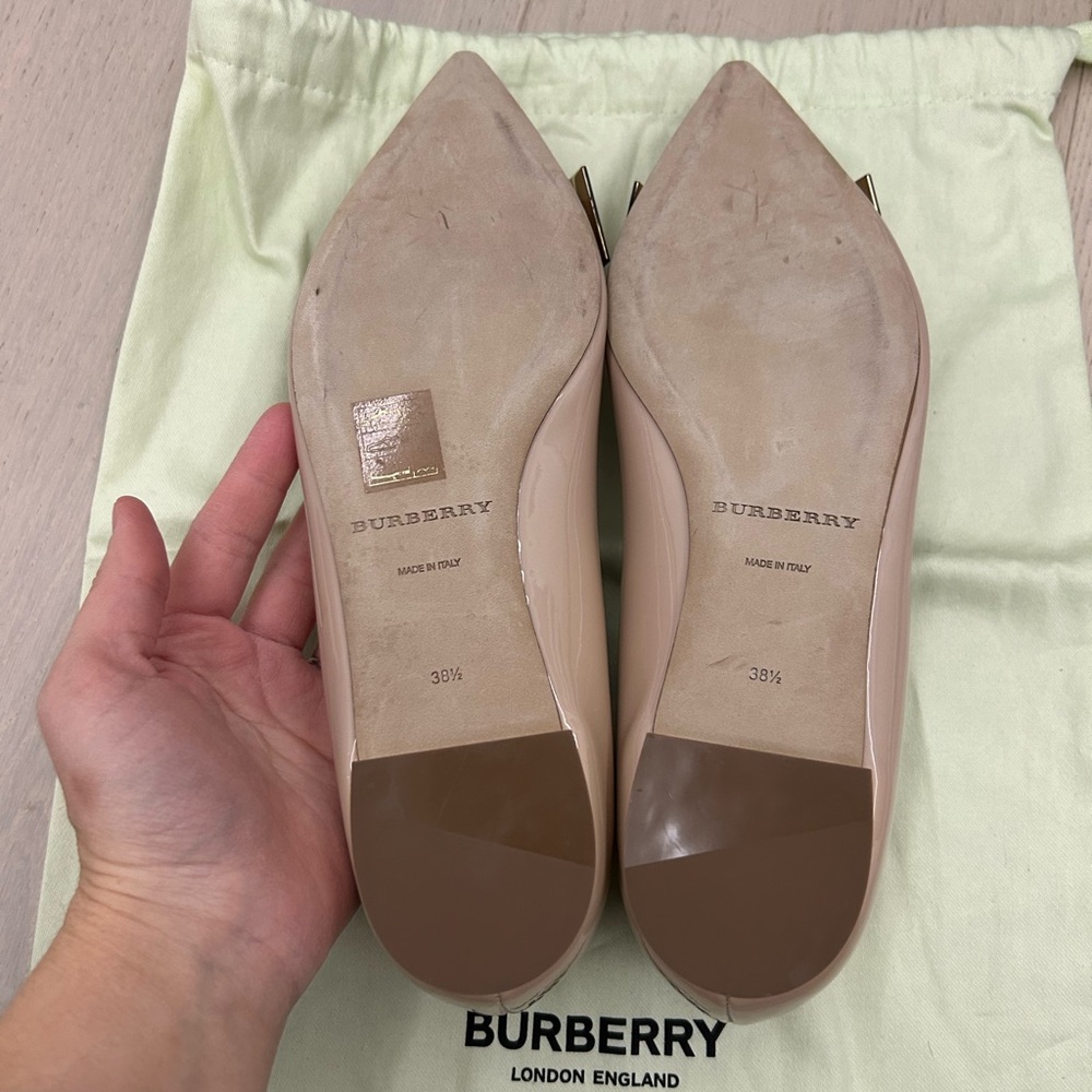 Burberry Nude Patent Leather Flats - Picture 5 of 5